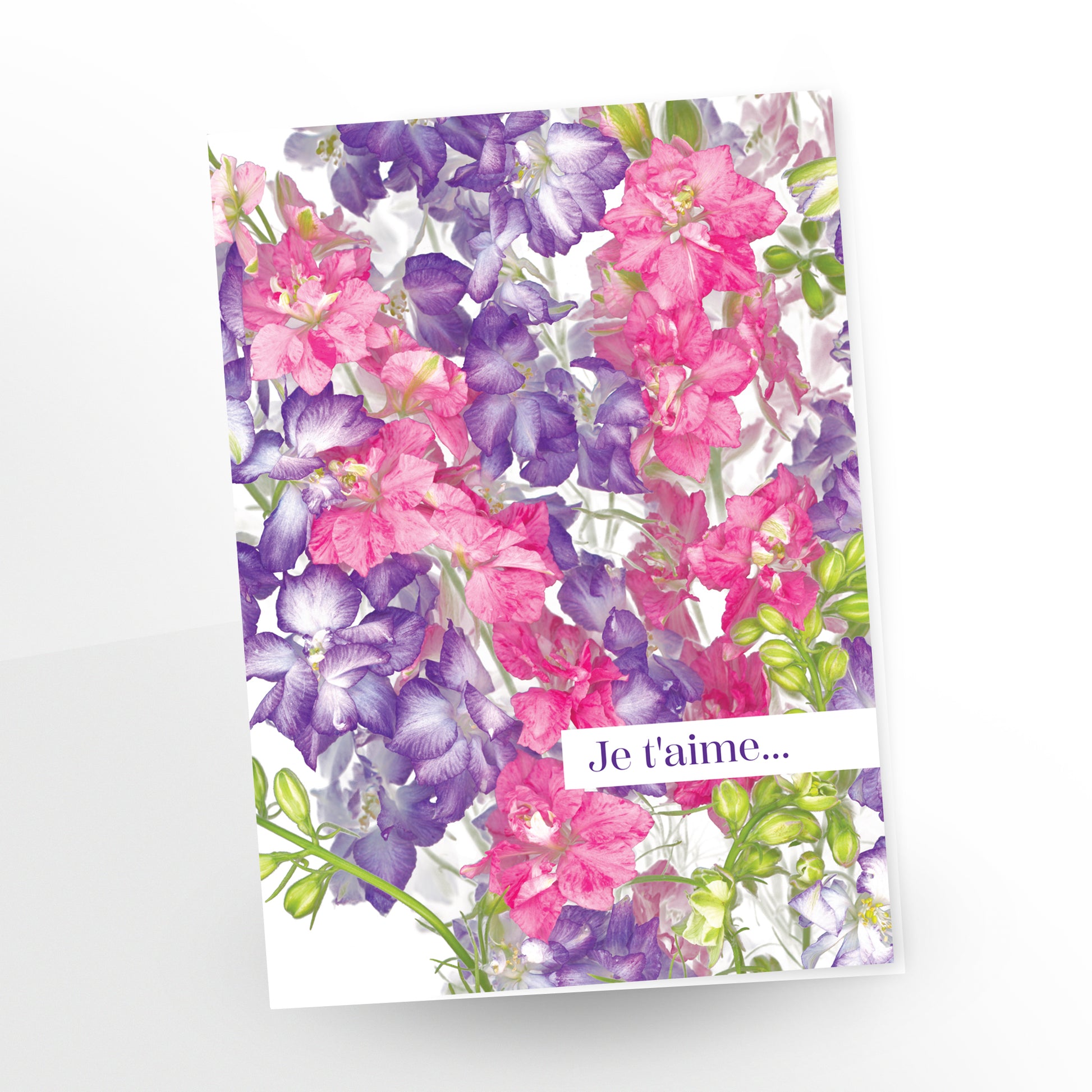 Je t'aime greeting card, pink and purple larkspur flowers on a white background, GC-254, French, CarmenGrenier.com 